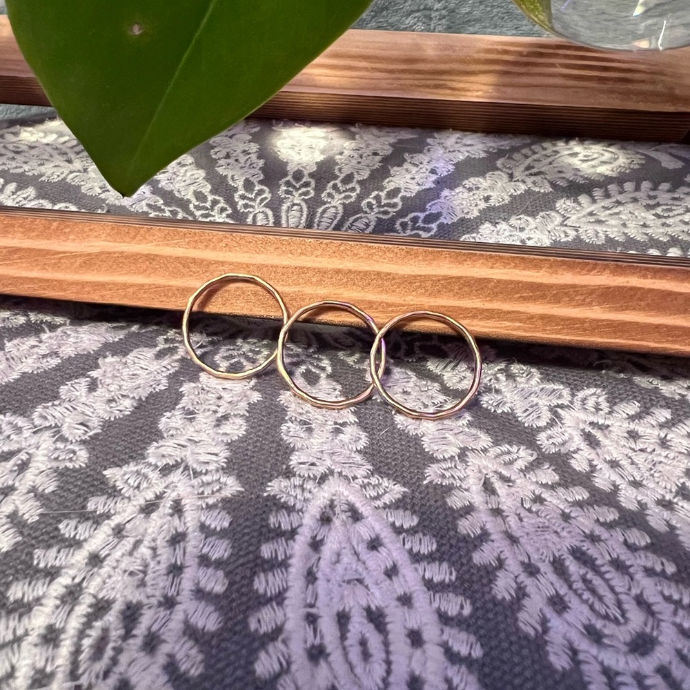 basic gold pinky rings